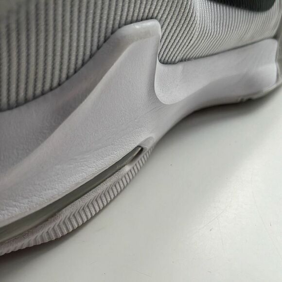 Nike Air Max Impact 4 White Black Pure Platinum Basketball Trainers Mens 12.5 main image 7